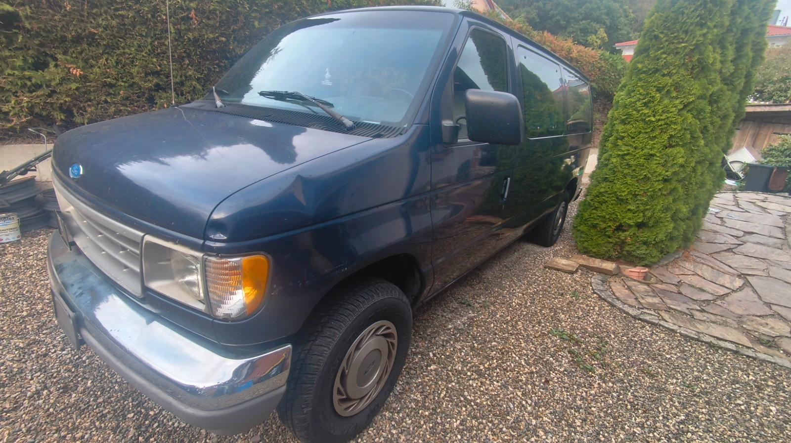 Ford Econoline