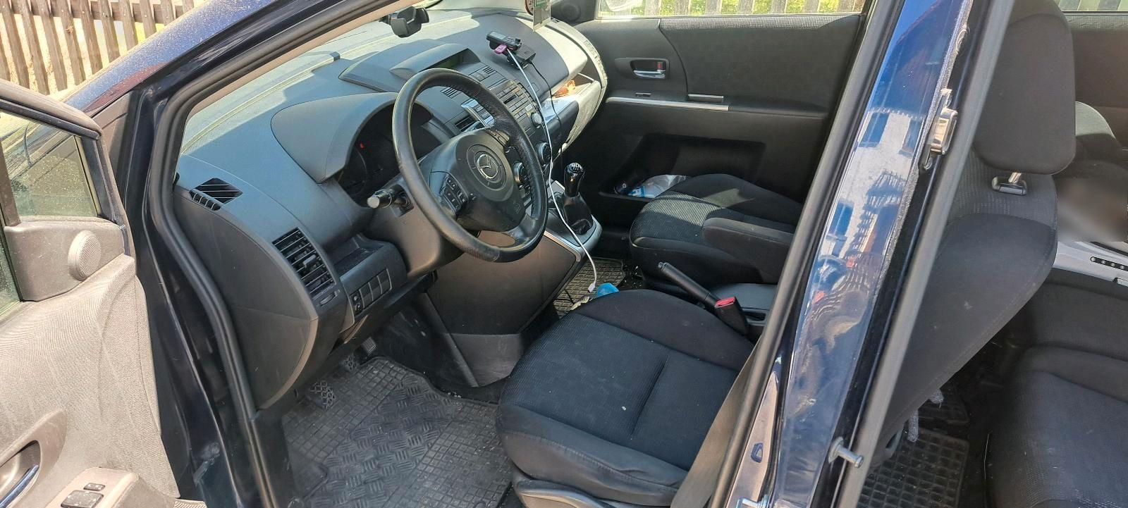 Mazda  2008 — салон