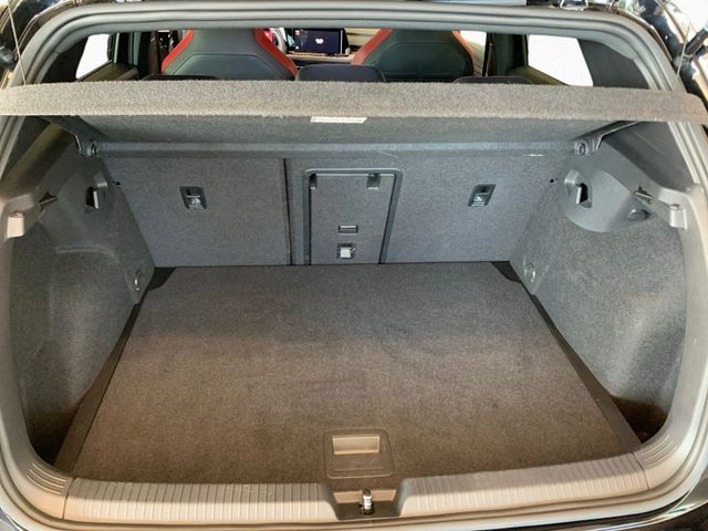 Golf VIII GTI Clubsport TSI MATRIX LED+PANO+KAME