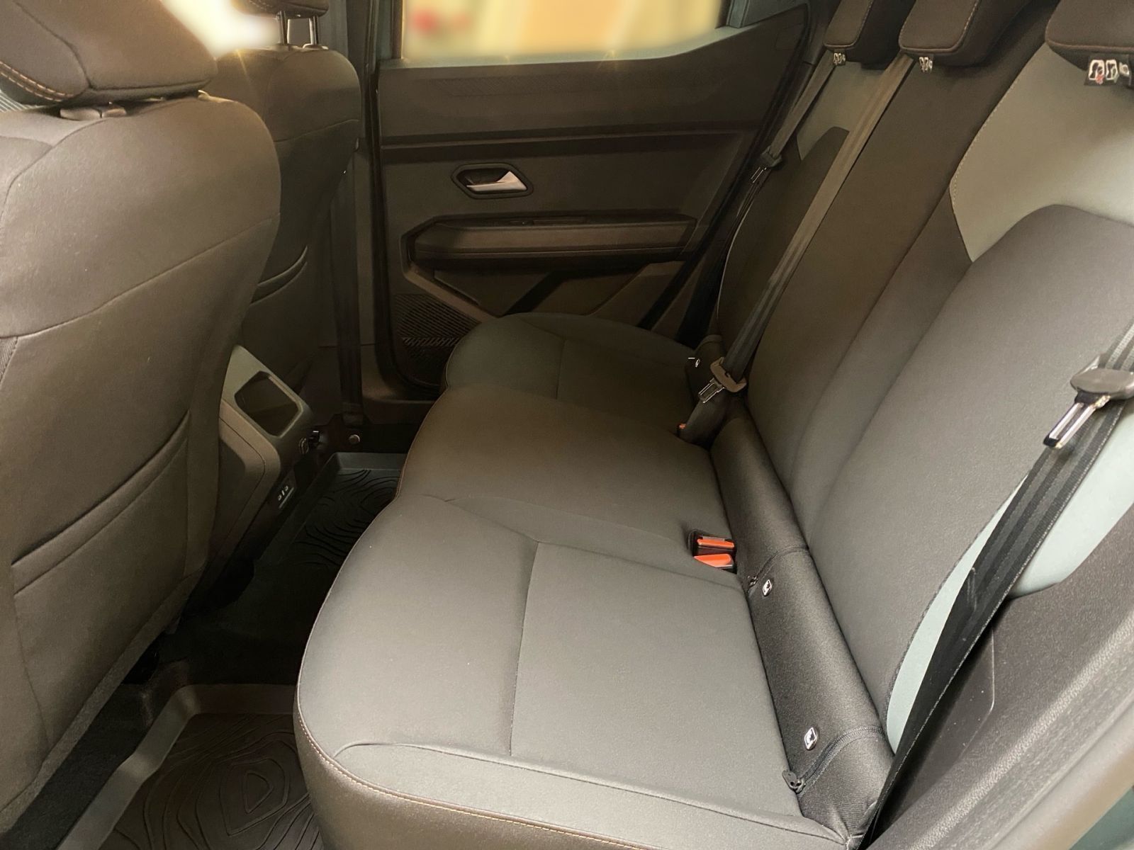 Fahrzeugabbildung Dacia Duster III 1.2 TCe 130 Extreme 4x4*LED*18"ALU*Wi