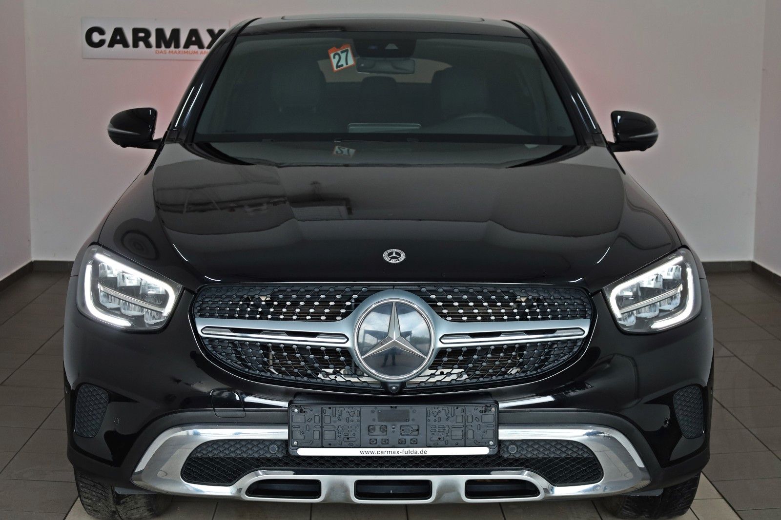 Fahrzeugabbildung Mercedes-Benz GLC 300e Coupe 4M,Leder,Navi,LED,GSD,360Kamera