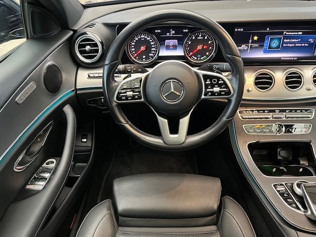 Fahrzeugabbildung Mercedes-Benz E 200 T Avantgarde+Pano+ACC+Sitzklima+Kamera