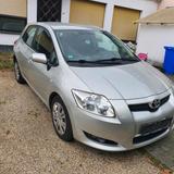 Toyota Auris - Toyota Auris in Bonn
