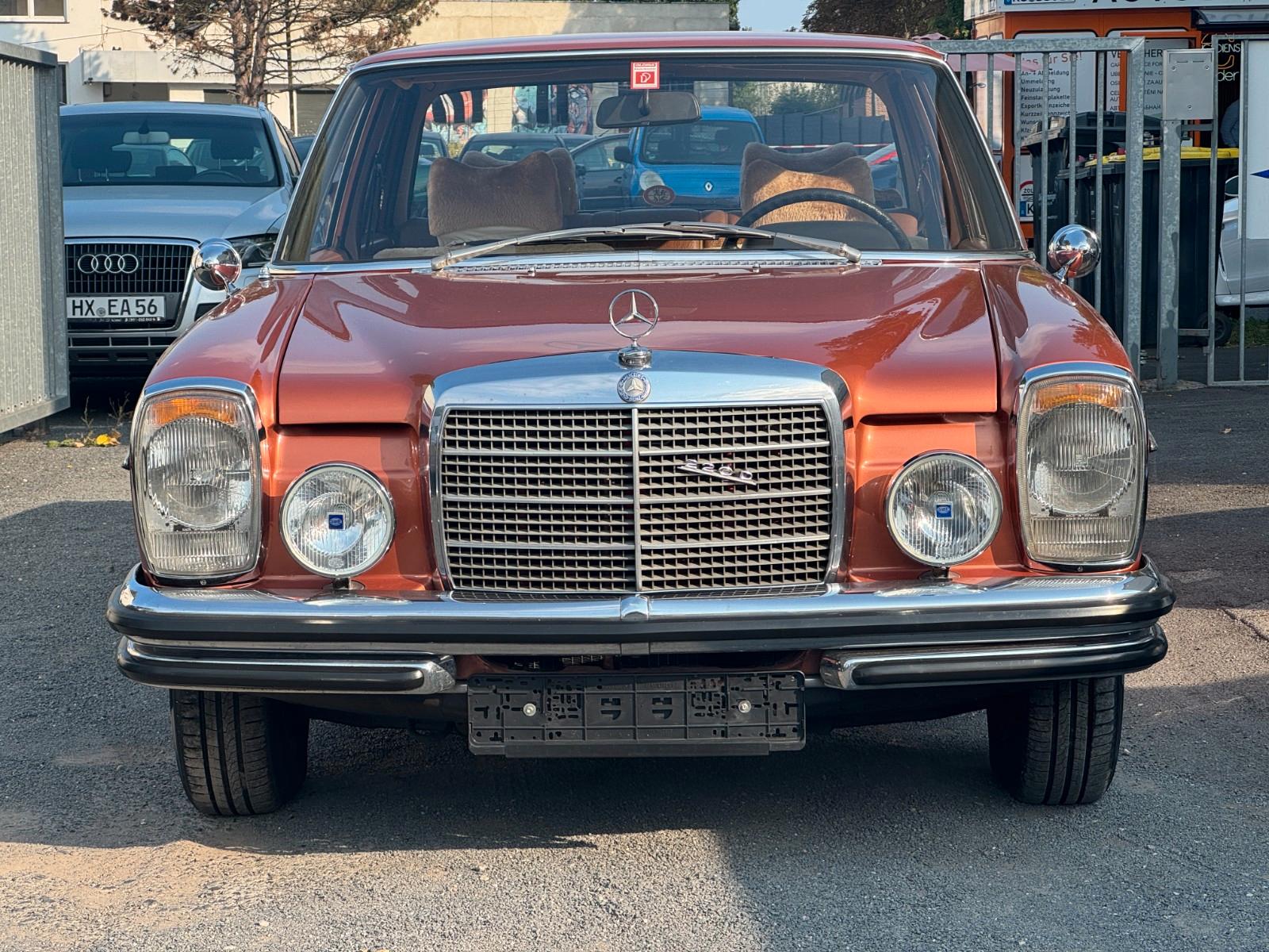 Mercedes-Benz 220 D/8 Strich 8 Oldtimer