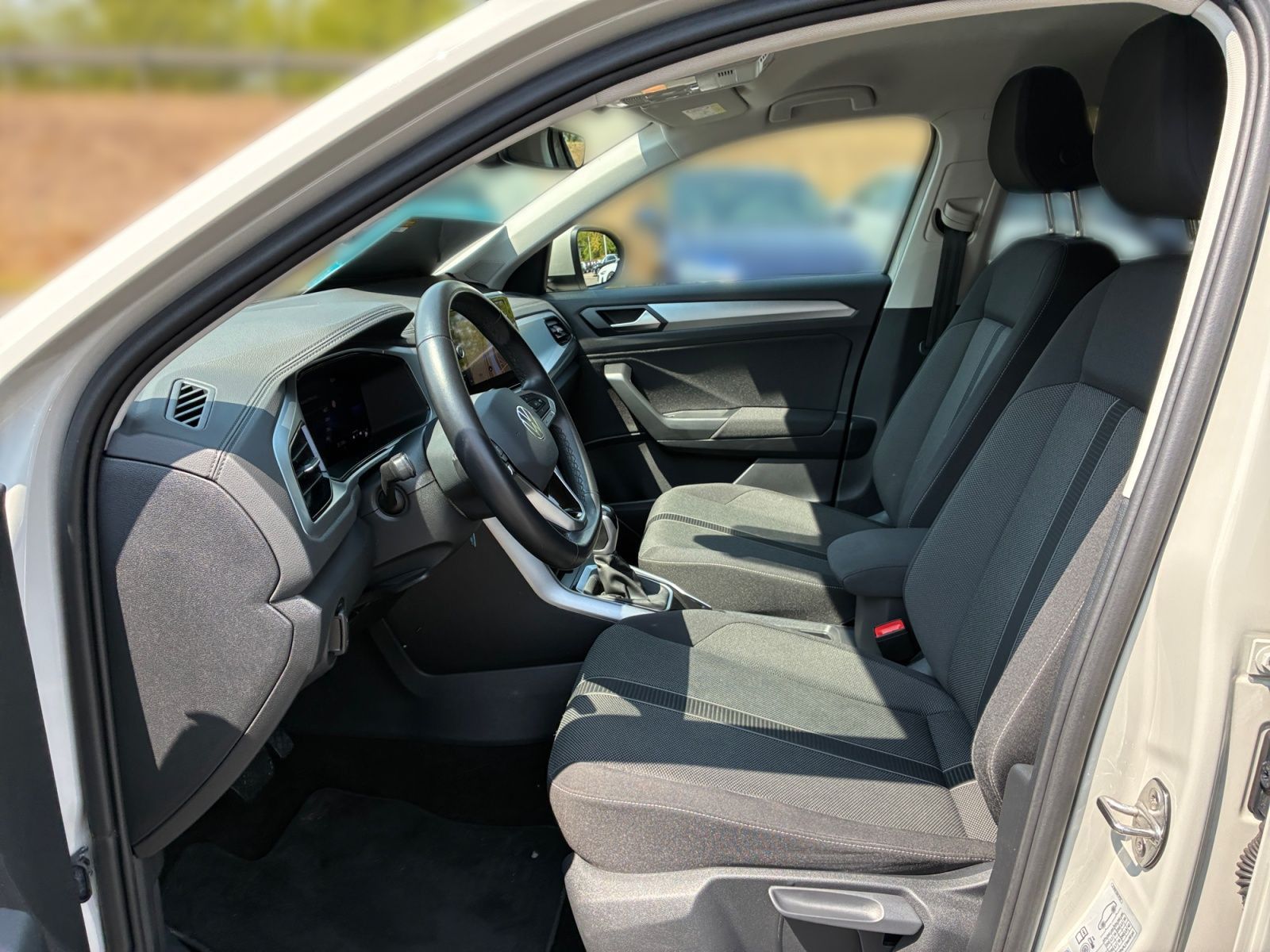Volkswagen T-Roc - Bild 15