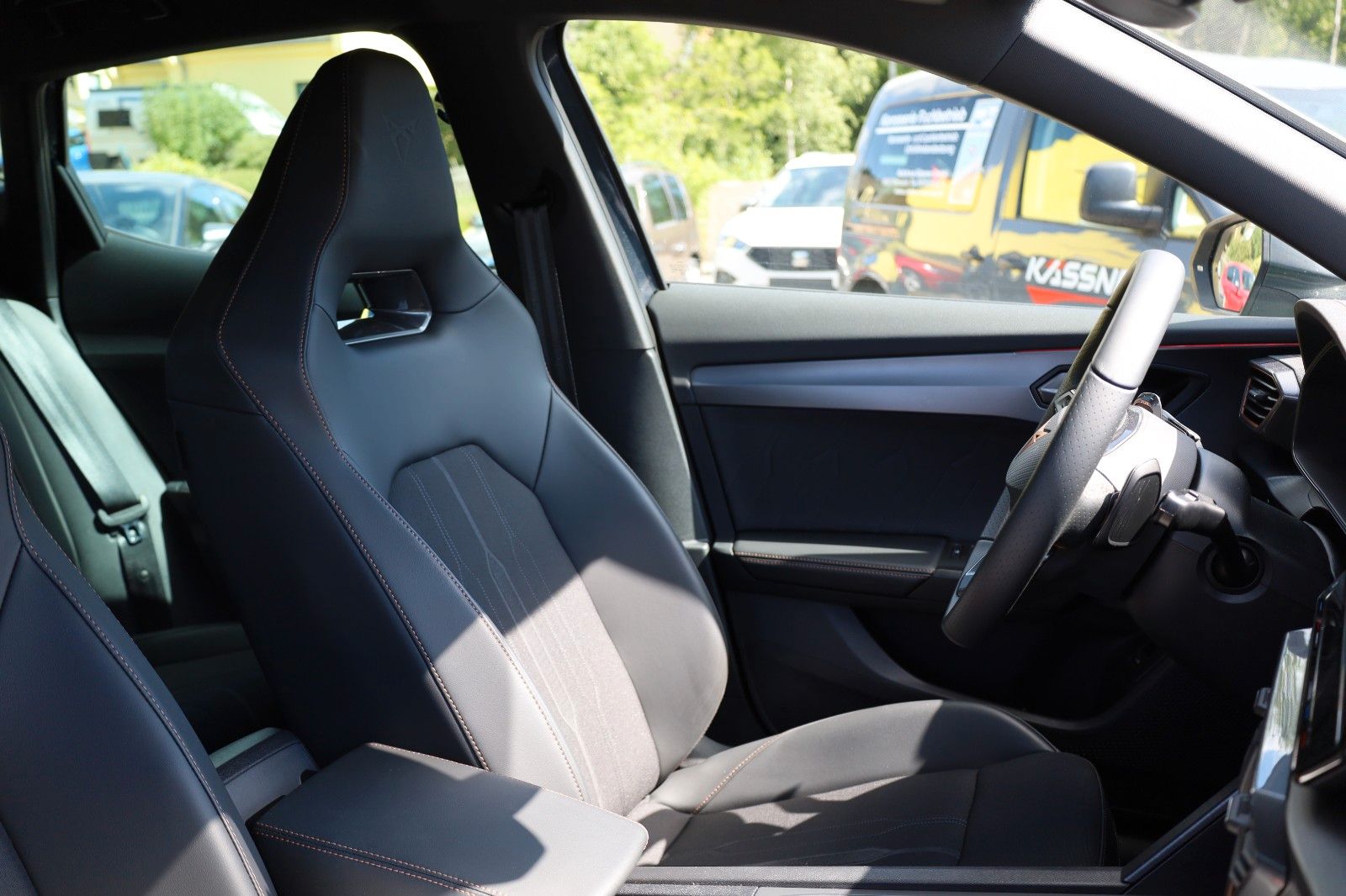 Fahrzeugabbildung CUPRA Formentor VZ 2,0 TSI 245PD DSG *AHZV