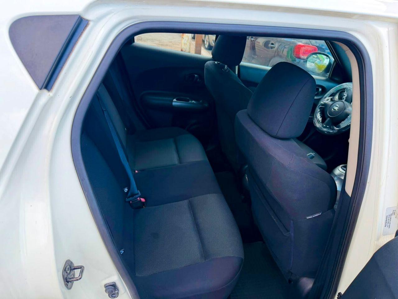 Nissan Juke 2011 — photo 11