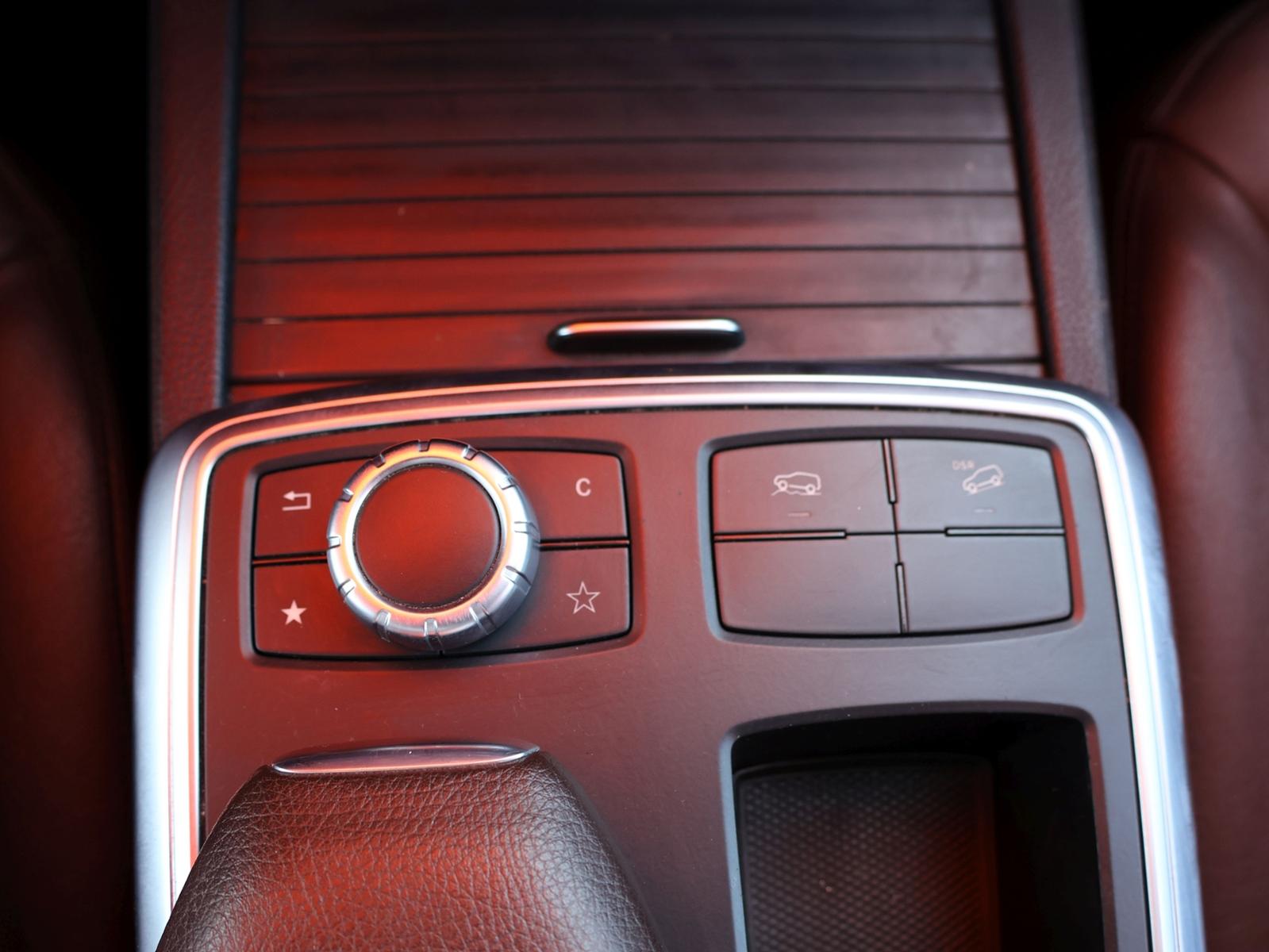 Mercedes-Benz ML 350 4M CDI LEDER CAM AMG 21" GSD