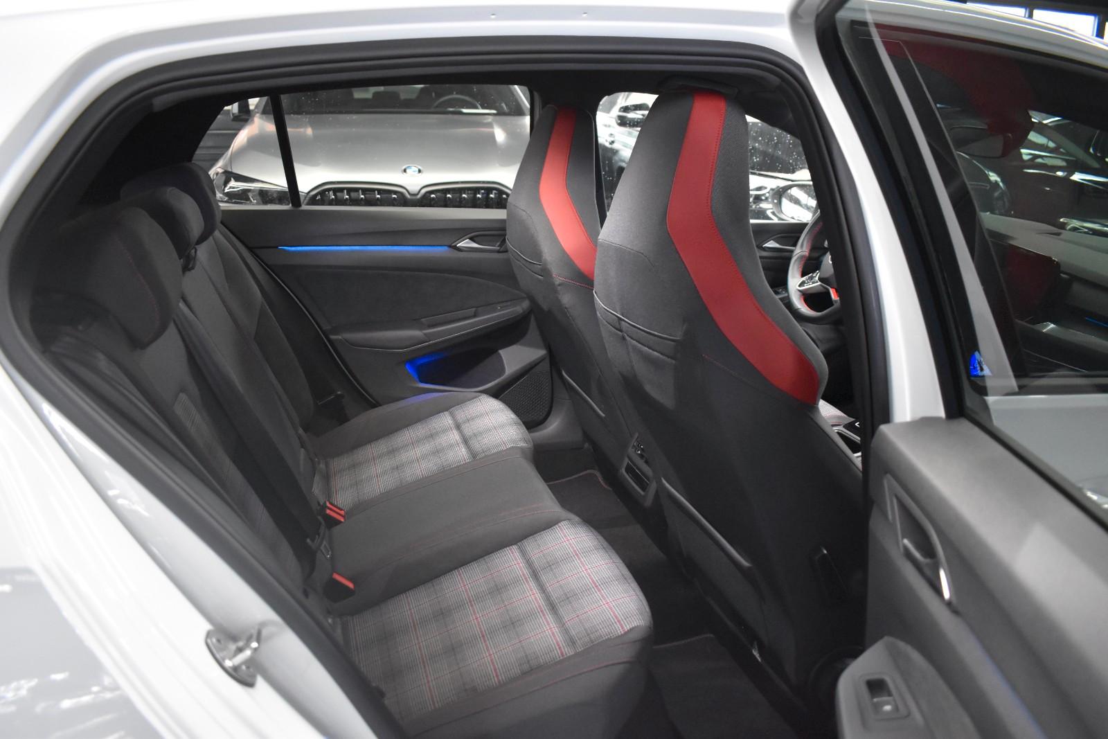 Volkswagen Golf 8 Lim. GTI*LED*SHZ*VIRTUAL*PDC*NAVI*, миниатюра 7