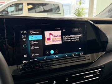 Volkswagen Caddy Maxi eHYBRID DSG LED ACC AHK KAMERA 7SITZ