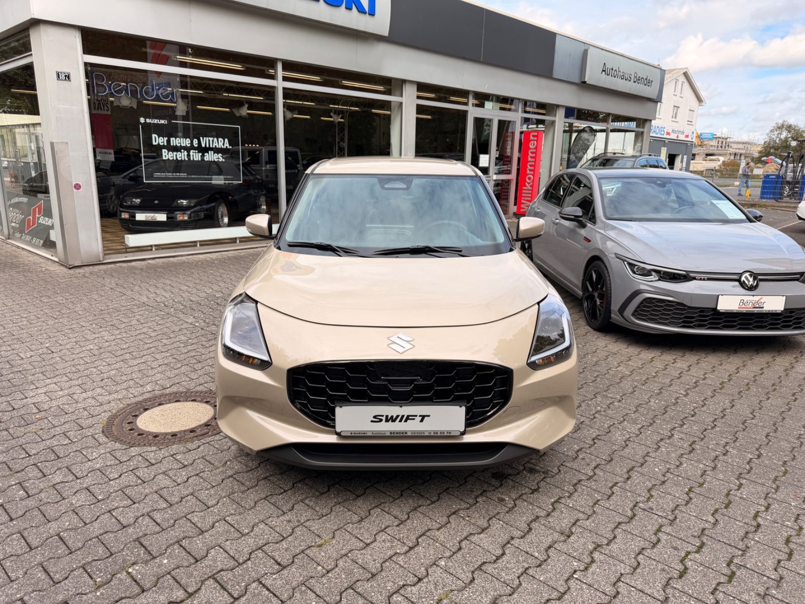 Suzuki Swift 1.2 DUALJET HYBRID Comfort+ ALLGRIP imagem 2