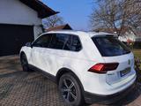Volkswagen Tiguan 1.4 TSI DSG 4MOTION Highline Highline - VW Tiguan von privat