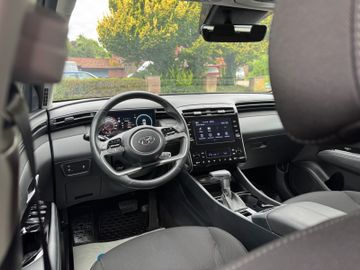 Hyundai TUCSON - 10