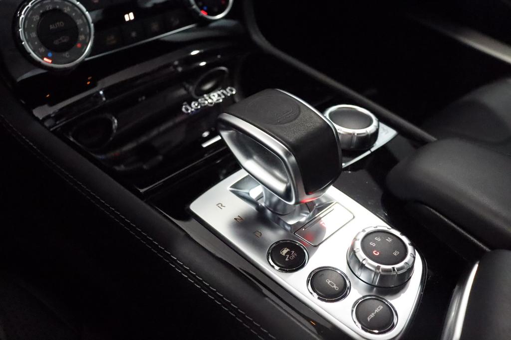 Mercedes-Benz SL 63 AMG