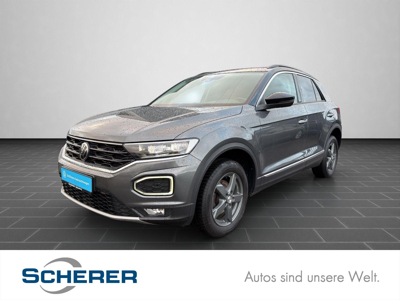 Volkswagen T-ROC Active 1.5 TSI LED PANO KAMERA NAVI SITZHE