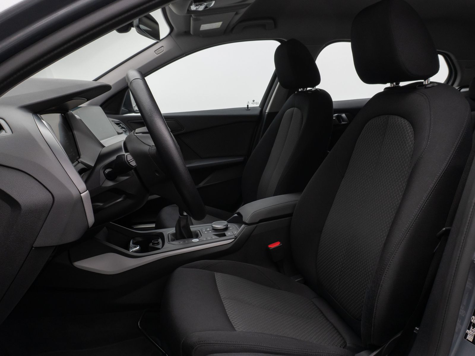 Fahrzeugabbildung BMW 118i DAB CockPitPro PDC LED Geschwindigkeitsreg