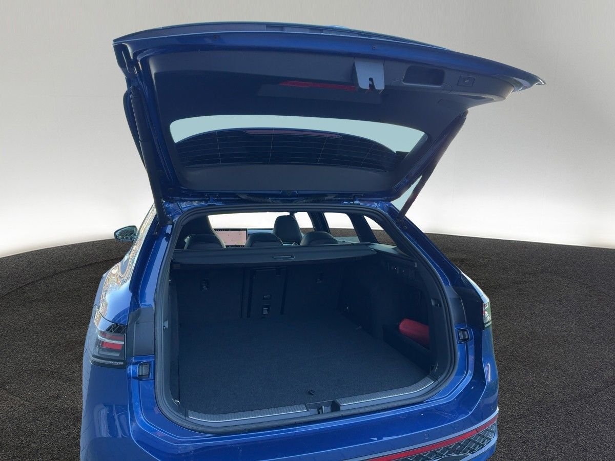 Volkswagen Passat Variant - Bild 8