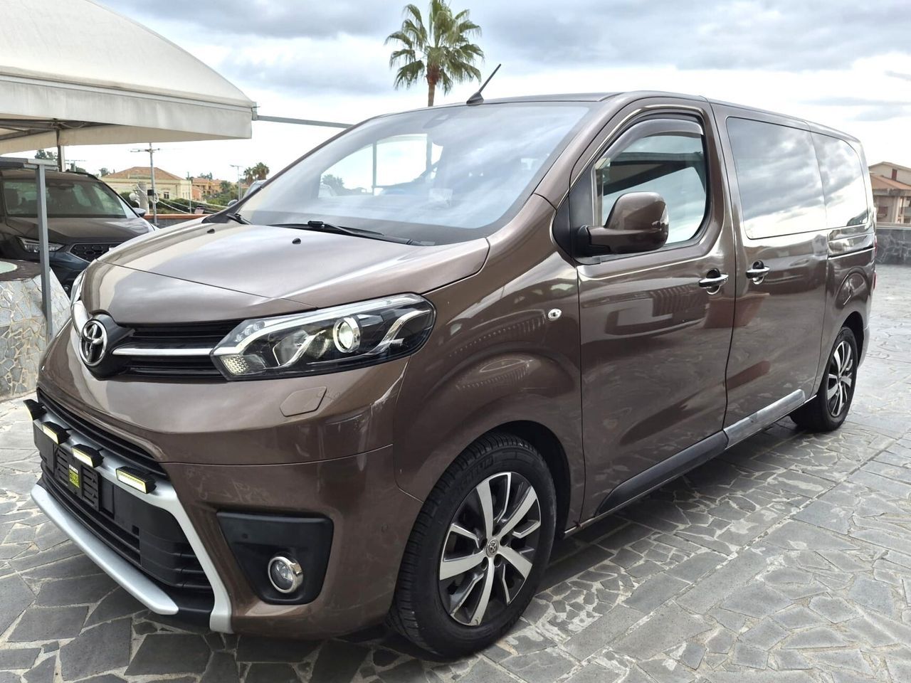 Toyota Proace Verso 2.0D 177 CV L1 D Luxury