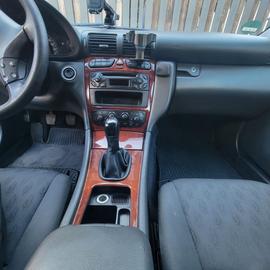 2004 Mercedes-BENZ C 180 缩略图 15