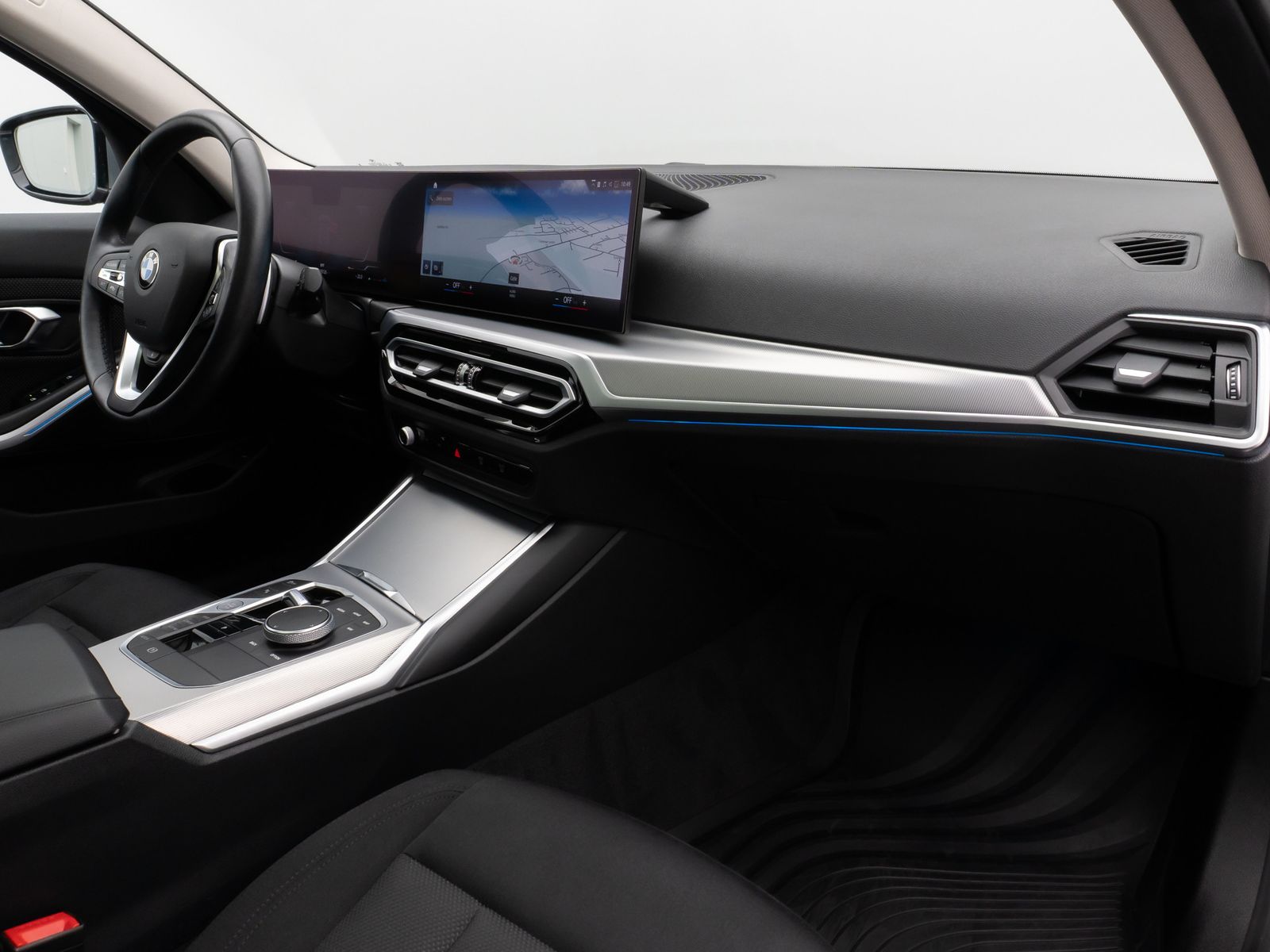 Fahrzeugabbildung BMW 320d xD Panorma Kamera DAB Ad.LED Lenkradheizung