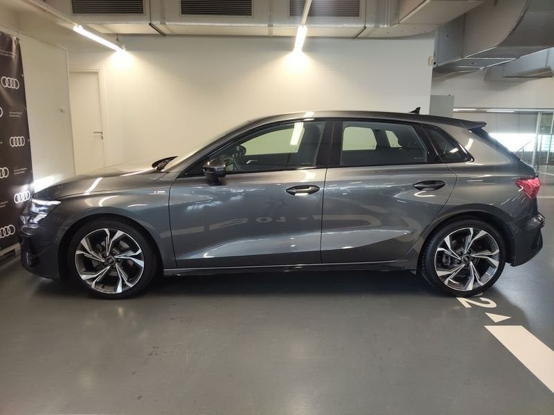 Audi A3 A3 Sportback 35 1.5 tfsi S line edition  imagem 3