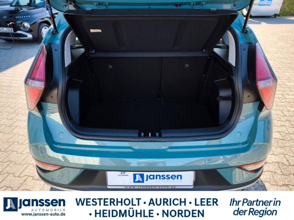 Fahrzeugabbildung Hyundai BAYON Select PDC KlimaStart-Stopp Navi Rückfahr
