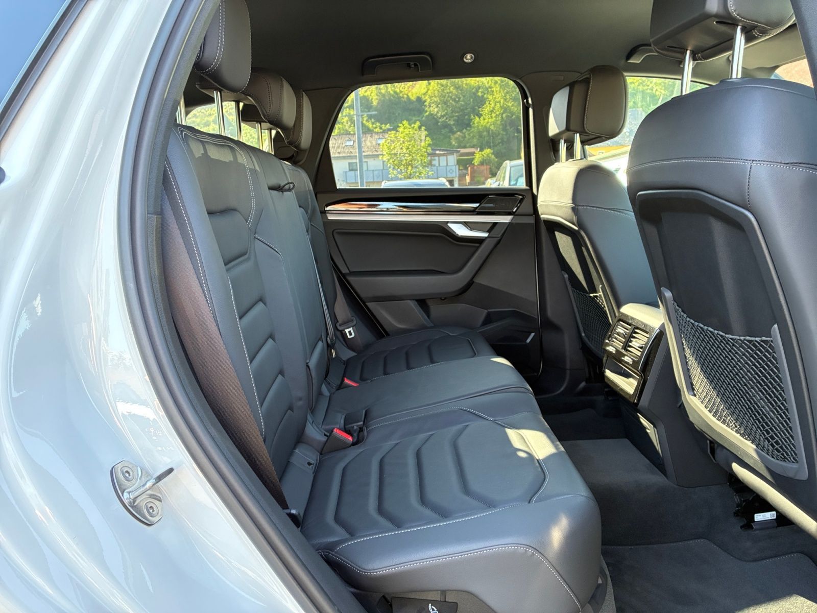 Volkswagen Touareg - Bild 17