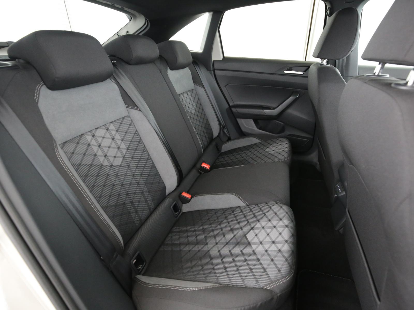 Volkswagen Taigo 1.0 TSI 116 PS 7 Gang DSG R-Line Black St, миниатюра 15
