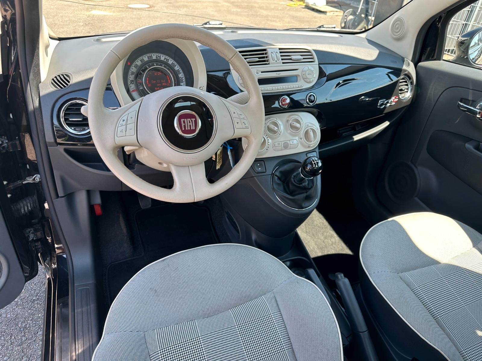 Fiat 500 CABRIO SERVICE NEU/GANZAJHRESREIFEN/PDC