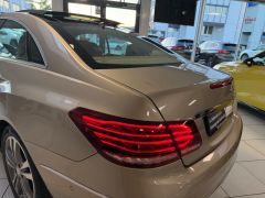 MERCEDES-BENZ E 220 d BlueTEC | 9G | Pano | LED ILS | Nappa