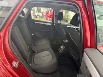 BMW 220 - 7