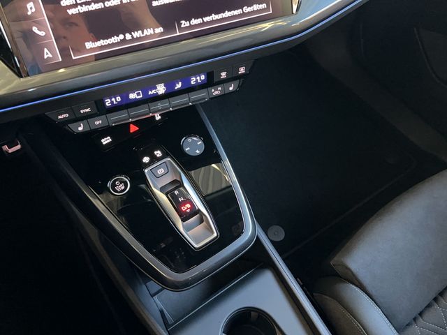 Q4 e-tron 55 quattro HUD MATRIX-LED PANORAMADACH