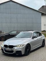 BMW Bmw f30 328i M Paket - BMW: F30