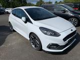 Ford Fiesta ST - Ford Fiesta: Weiß