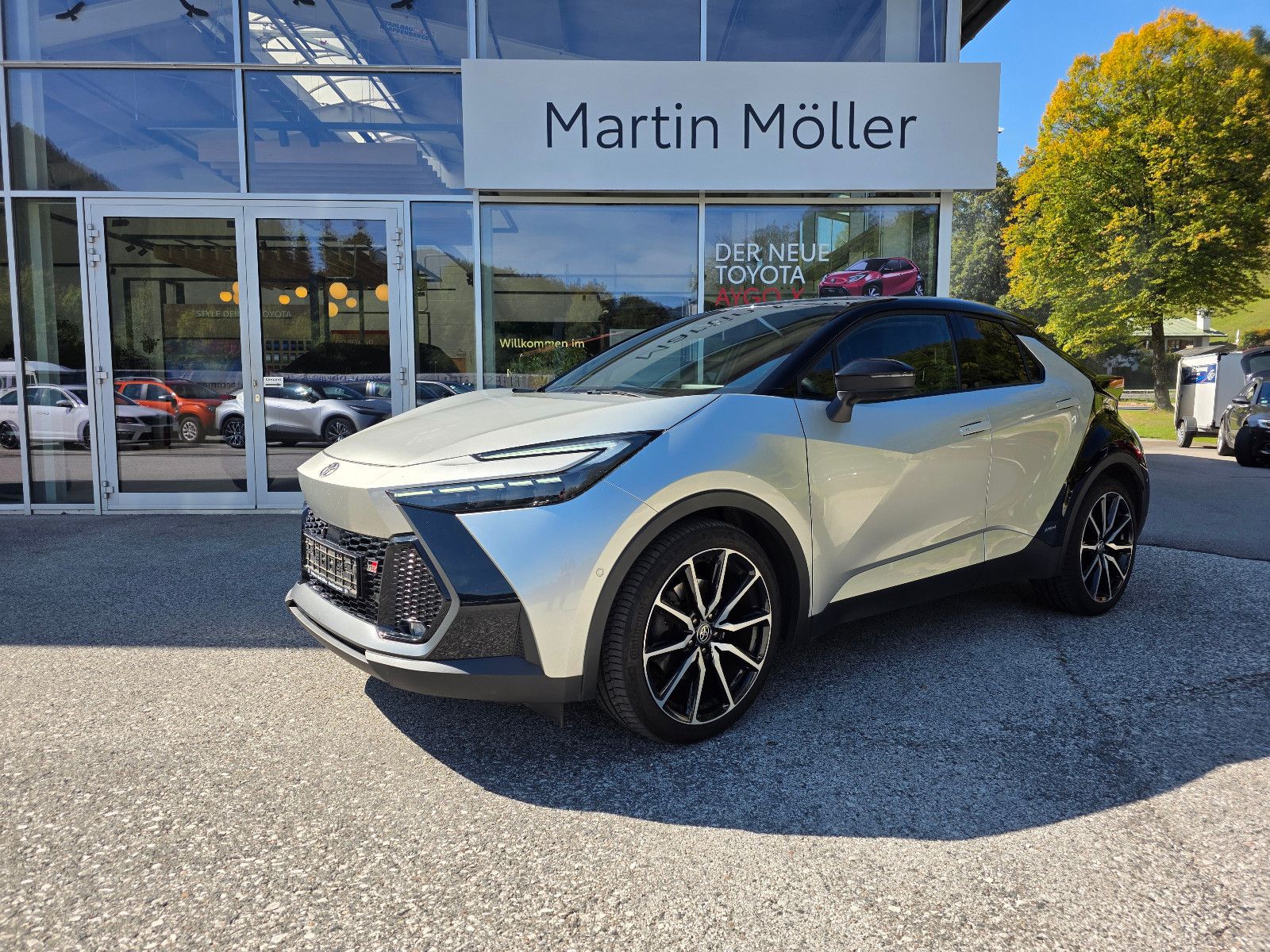 Toyota C-HR Hybrid AWD GR Sport Premiere foto 1