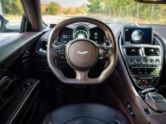 Aston Martin DBS – 17 / 32