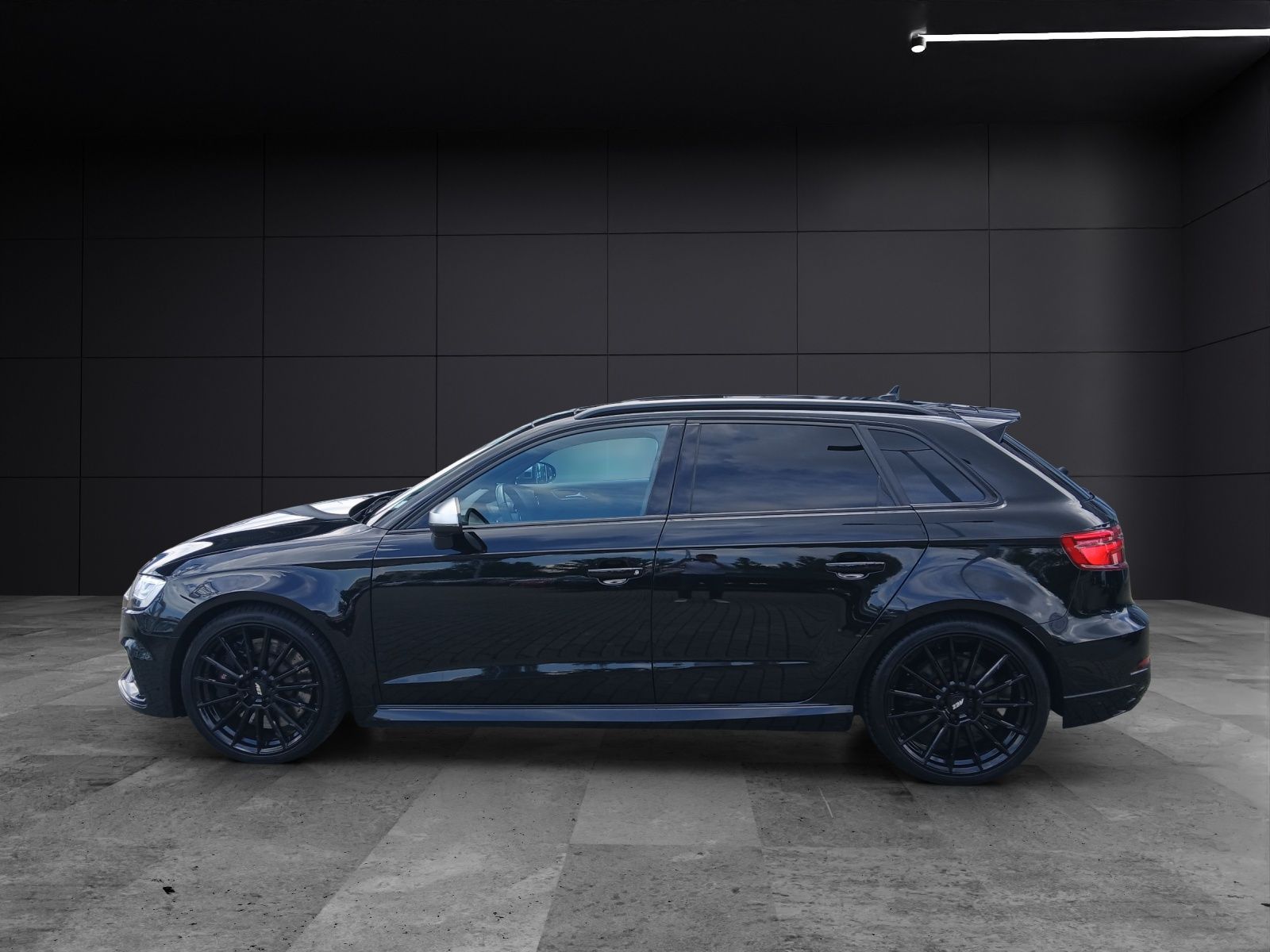 Fahrzeugabbildung Audi RS 3 Sportback quattro S-tronic Matrix Navi AVC