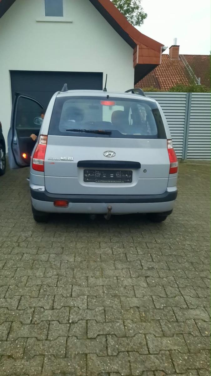 Hyundai Matrix 2005 — rear view