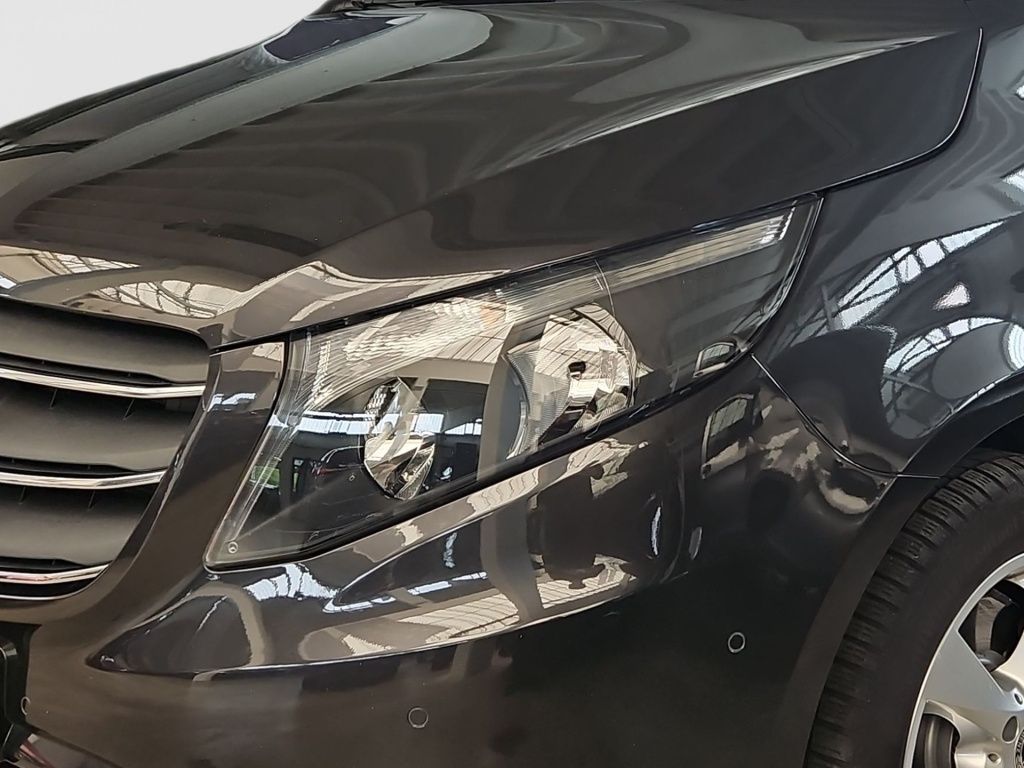 Fahrzeugabbildung Mercedes-Benz Vito 119 Tourer PRO lang 4x4 STHZ Flügeltüre AIR