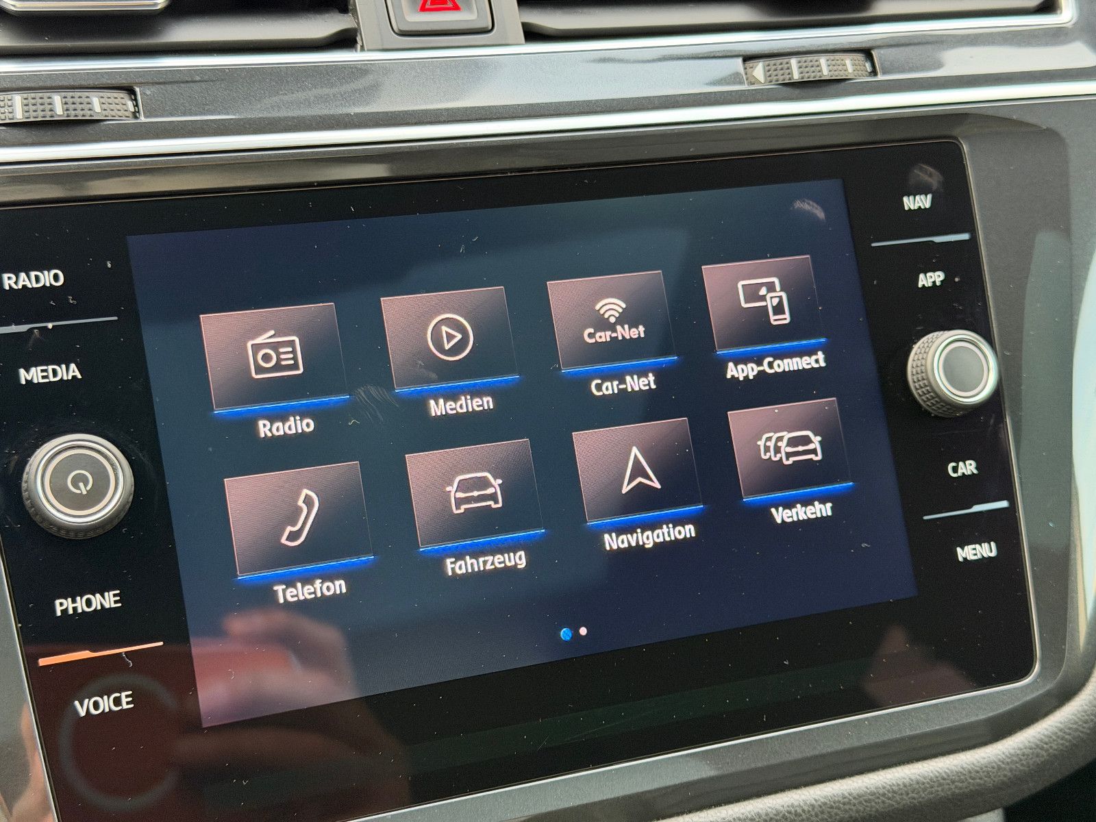 Fahrzeugabbildung Volkswagen Tiguan Allspace Highline 4Motion/R-LINE/PANO/LED