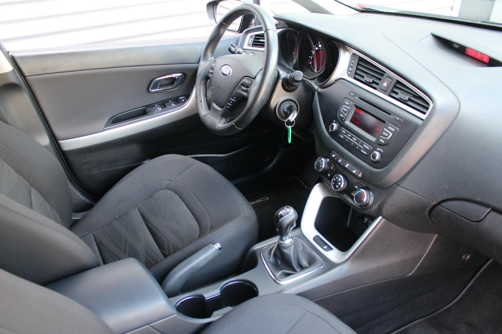 Kia cee'd SPORTSWAGON 1.4 EDITION 7 KLIMA PDC 2.Hd