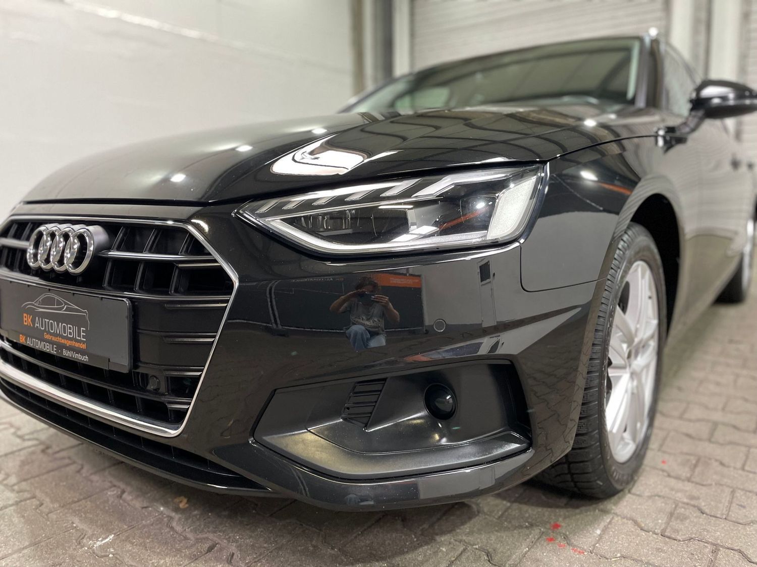 Fahrzeugabbildung Audi A4 35 TDI#Matrix#ACC#Spur#HeadUp#Ambiente#B&O