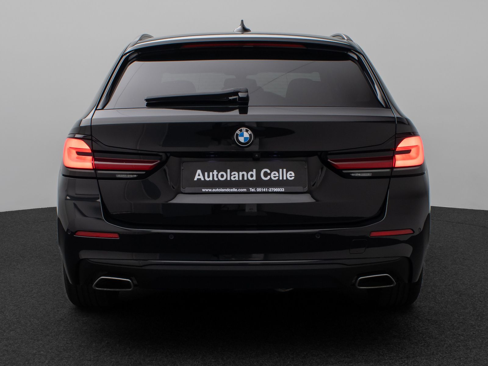 Fahrzeugabbildung BMW 530i Kamera Laser HUD DAB 4xKlima AHK Komfort