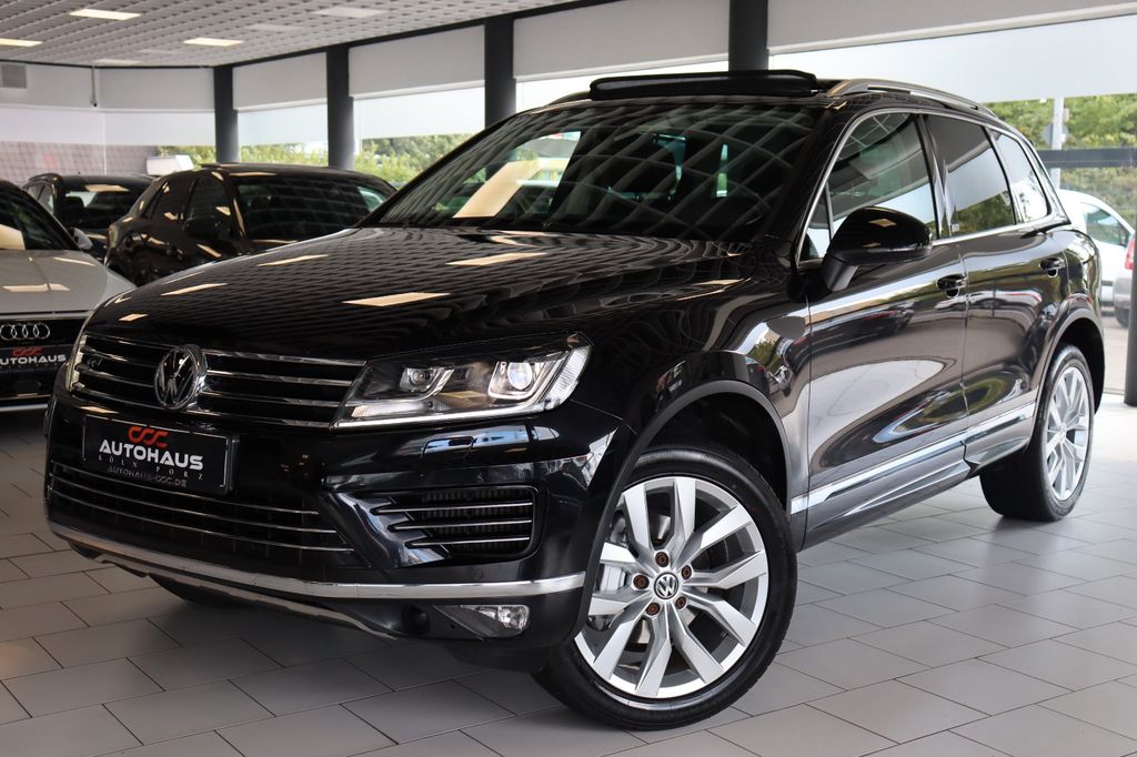Volkswagen Touareg 3.0 V6 TDI R-Line Executive Edition Pano