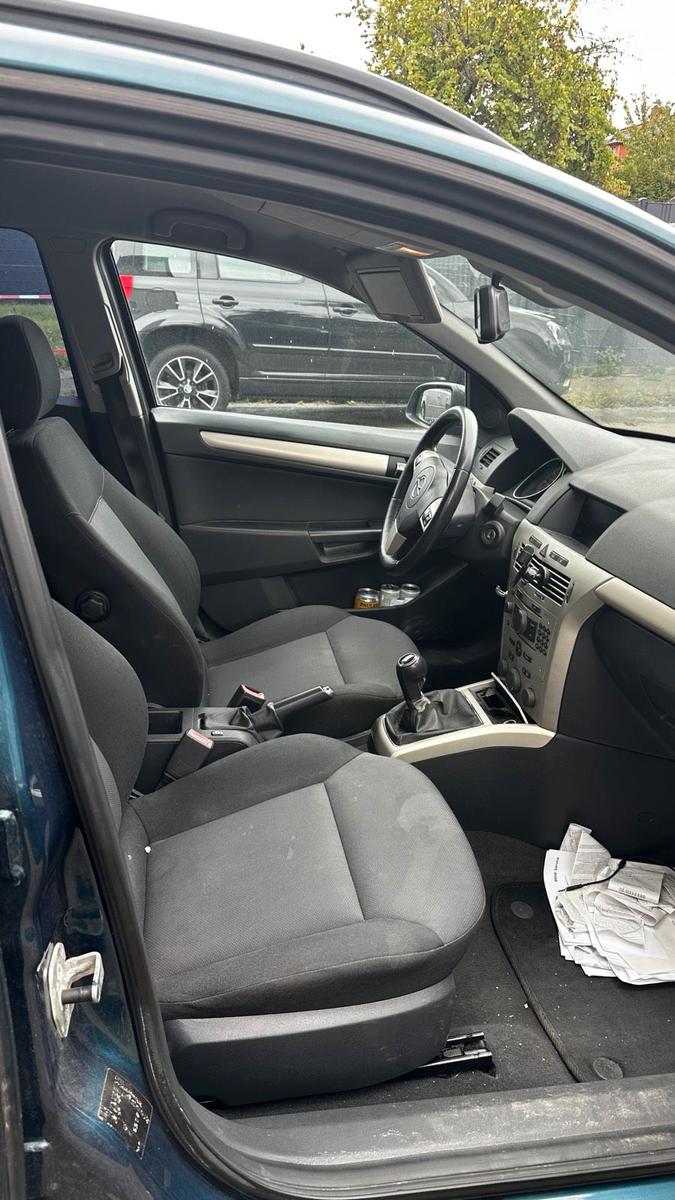 Opel Astra 2008 — двигун 110 HP (81kW)