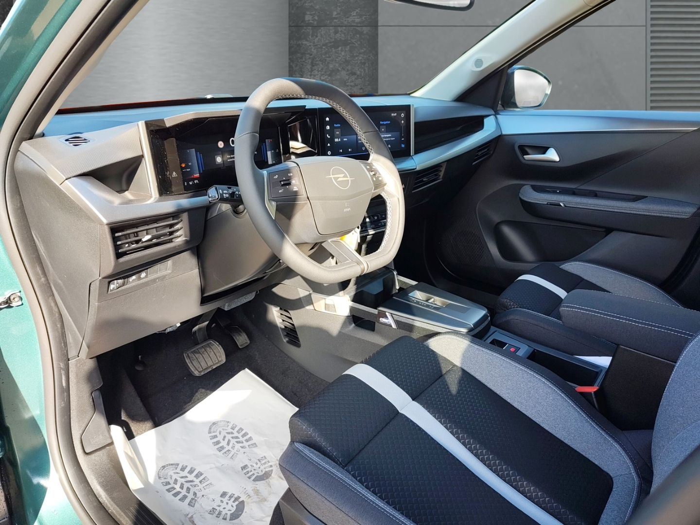 Opel Frontera - Bild 7