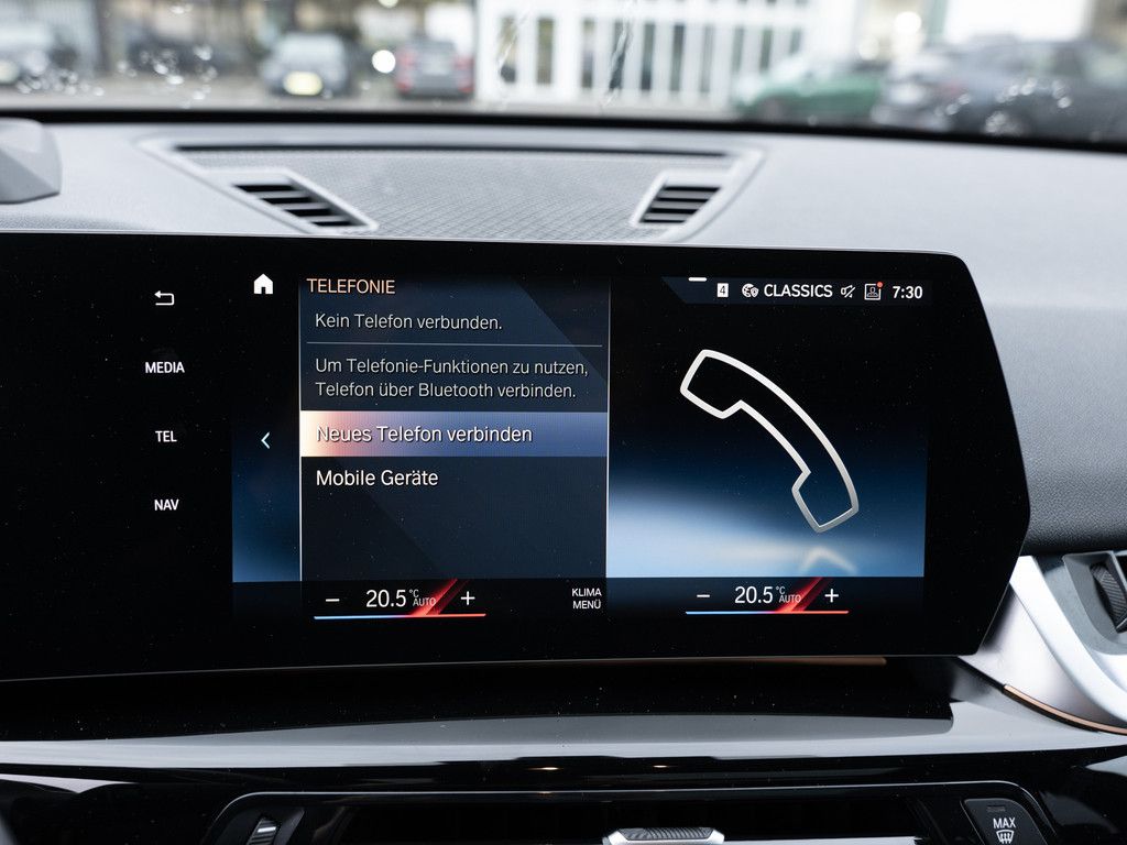 BMW X1 xDrive 20d PANO HUD 360° LED NAVI KAMERA SHZ foto 20