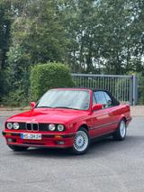 BMW 320i 320i - BMW 320 aus 1990: 320i