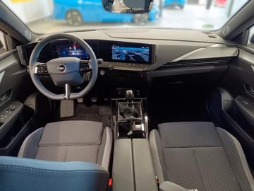 Bild 3 Opel Astra L Sports Tourer Edition