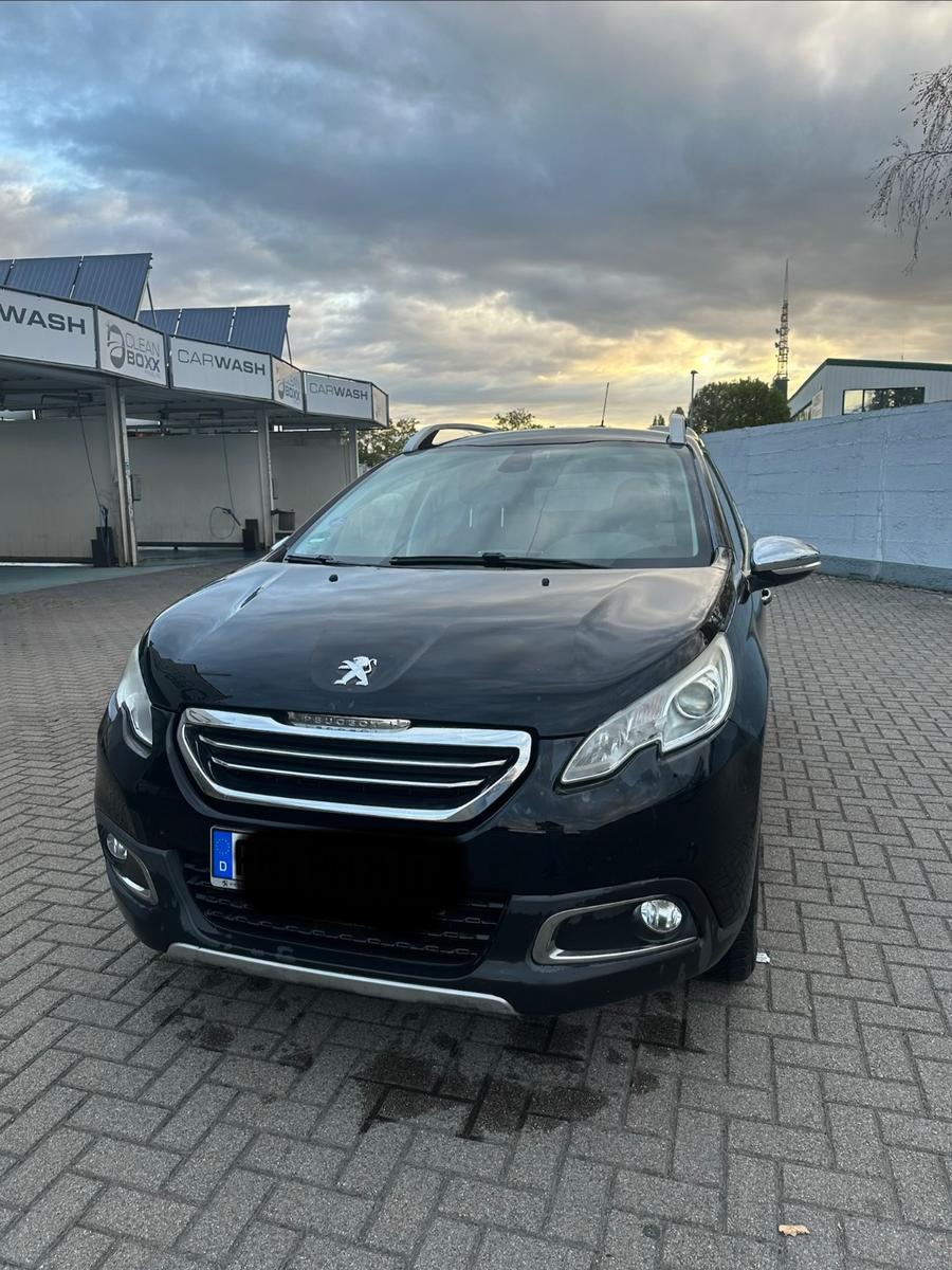 Peugeot 2008 Allure 120 VTi Allure